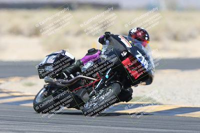media/Apr-26-2025-BRL Bagger Racing League (Sat) [[9e270f465f]]/3-Super Street Baggers Qualifying/